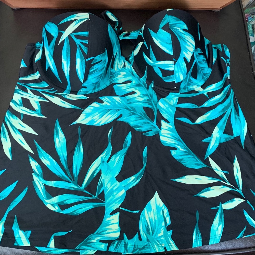 Old navy Tankini swimsuit